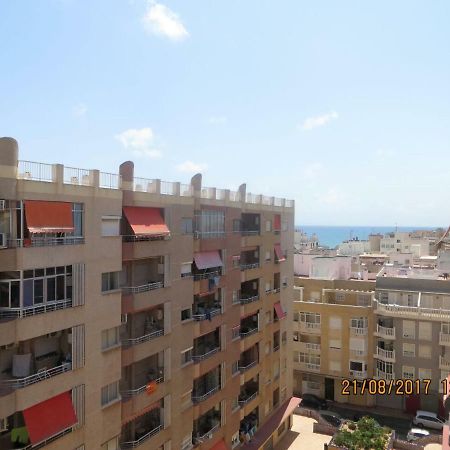 Cosy Studio Apartment In Torrevieja Eksteriør billede